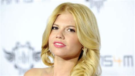 chanel west coast stuns fans with cut-out thong bathing suit|Chanel West Coast flaunts her head.